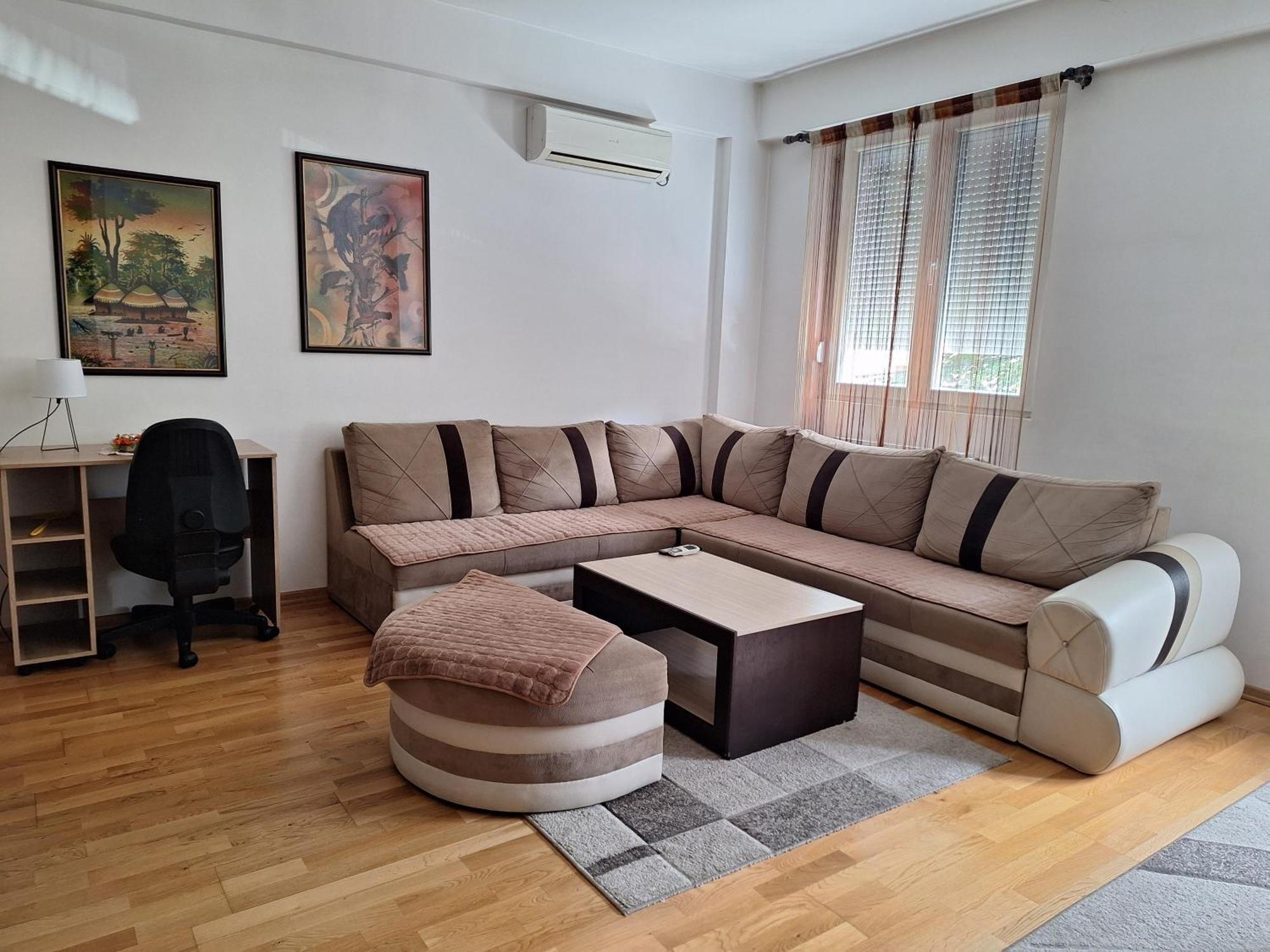 Metropolis Skopje Apartments Buitenkant foto