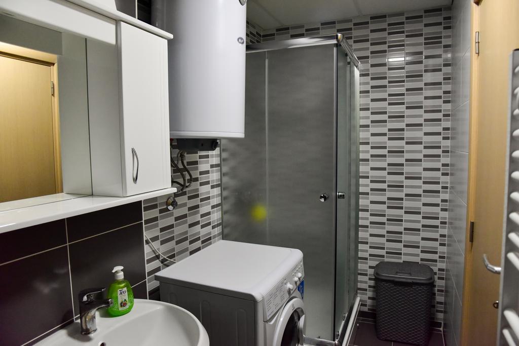 Metropolis Skopje Apartments Buitenkant foto